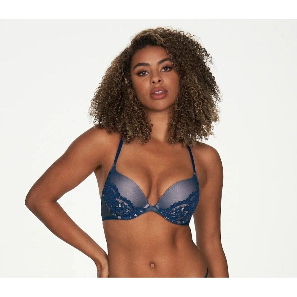 NWT Frederick’s of Hollywood 36F Hollywood Heartthrob Padded Push Up Bra
